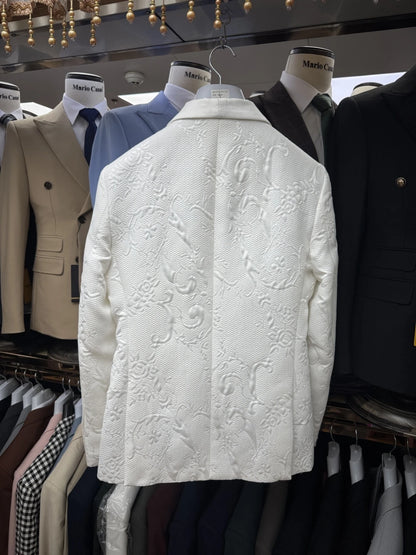 White Classy Jacquard Men's Suits 3 Pieces Wedding Groom Tuxedo Gorgeous Beaded 3D Flower Suit Set For Men Prom Wear Customized
