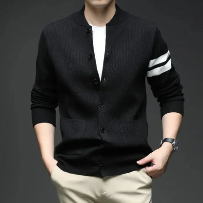 Men's Autumn and Winter 2026 New Casual Cardigan Coat, High-end Sweater Jacket, Color-blocking Advanced Sweater.