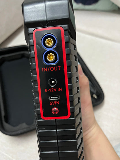 Autowit F500 upgraded version supports battery-free starting of 12v car and diesel vehicles with supercapacitor technology