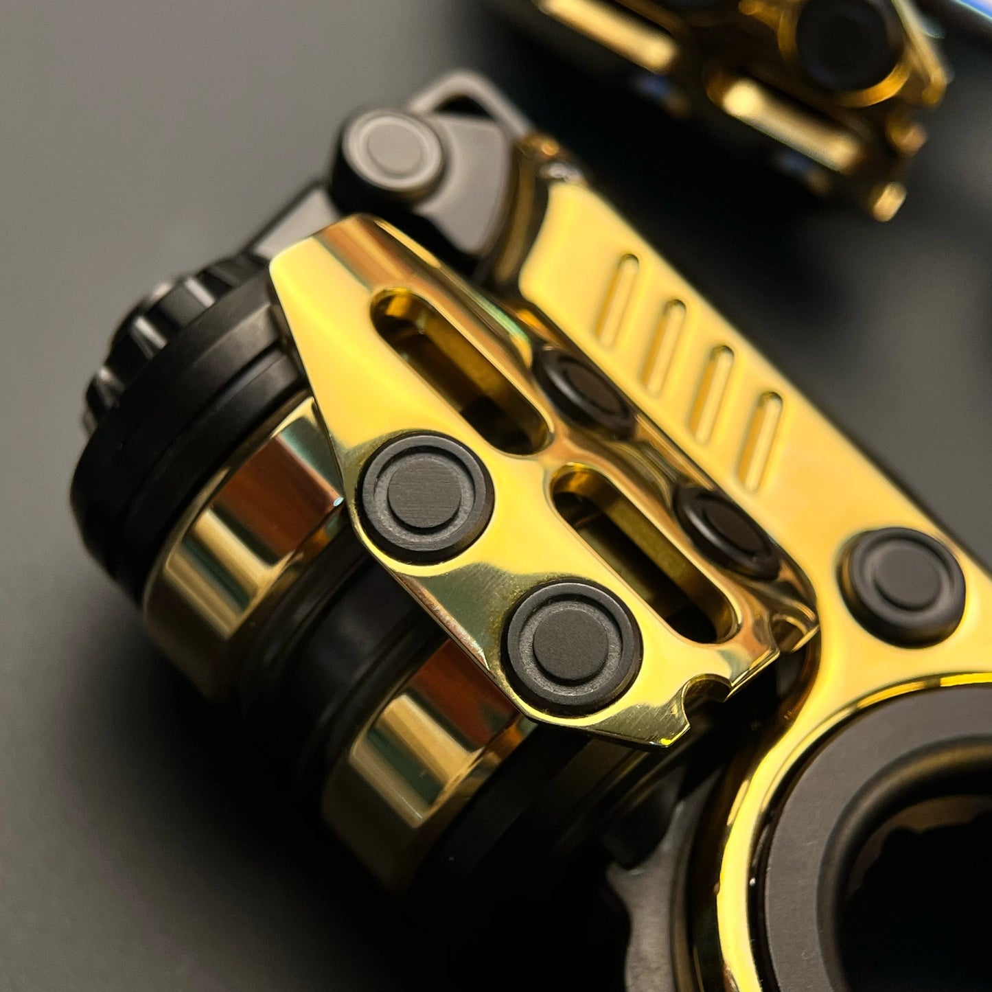 HalooPlayer Aurora fidget toy slider toys spinner and stress reliever fidgets antistress anxiety toy metal autismo sensory