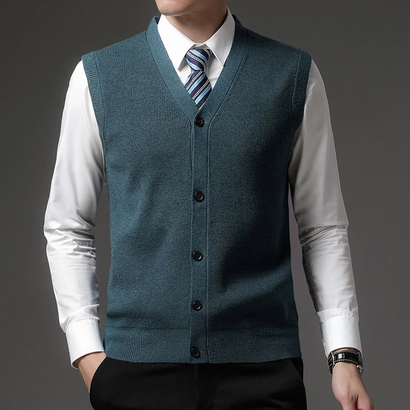 Level 4 Super Anti-pilling Top Grade Pleuche New Winter V Neck Woolen Fashion Brand Knit Cardigan Casual Sweater Vest Sleeveless