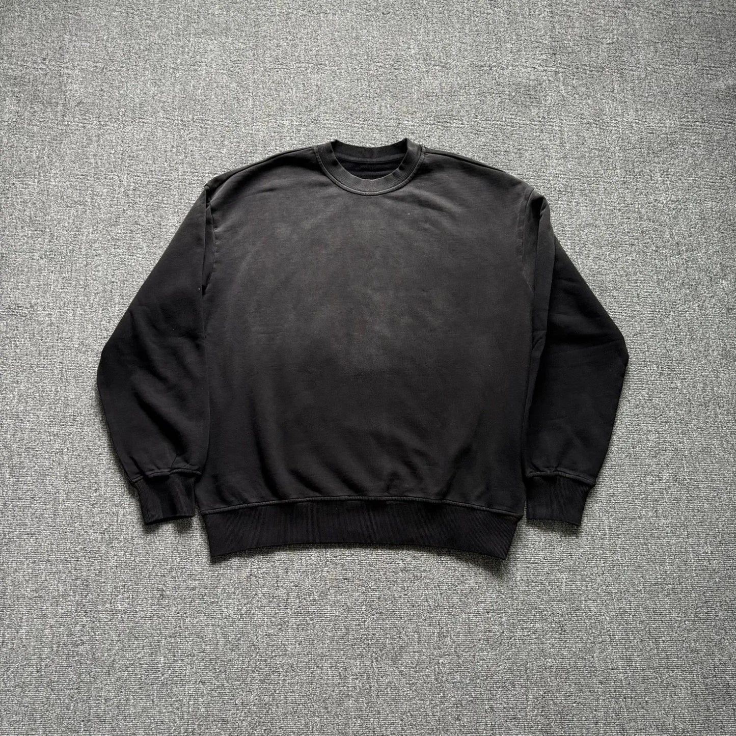 Men's washed distressed round neck long-sleeved sweatshirt retro gradient loose shoulder solid color pullover casual top