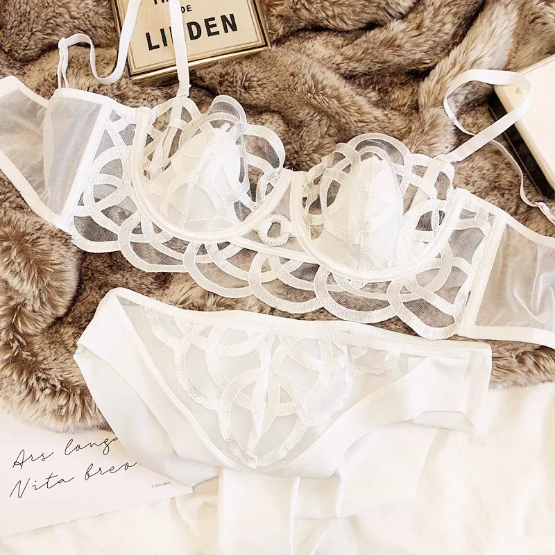 2 Pieces Sexy Women Underwear Set French Lace Ultra-thin Bra Set Summer  Breathable Brassiere Briefs with Thong Female Lingerie
