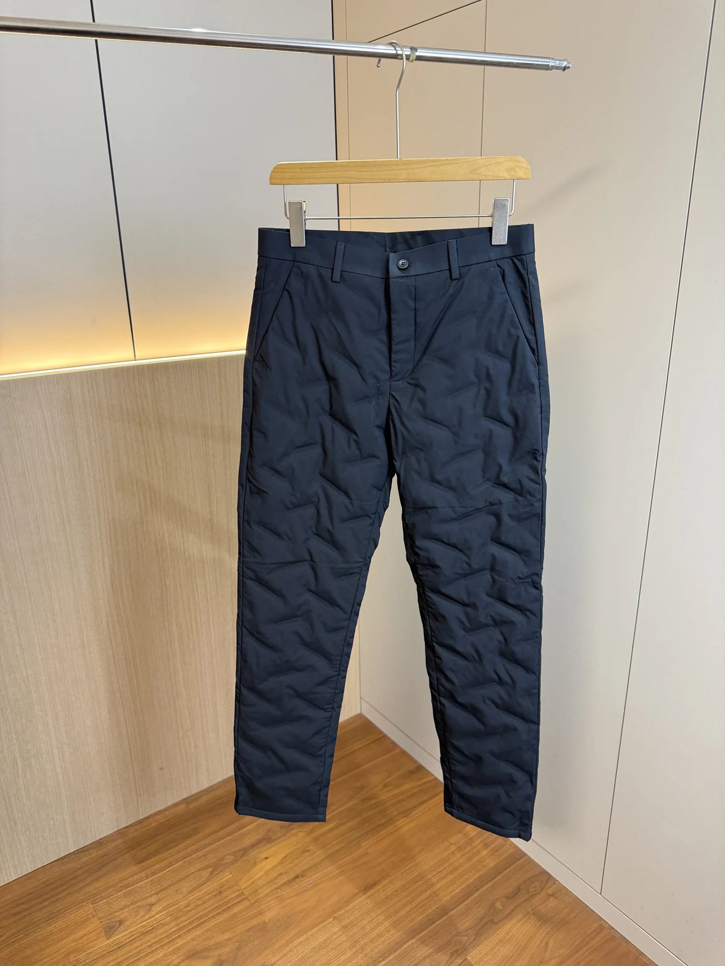 Men's Fashionable Urban Style Duck down Pants 90% Fill Power Straight Leg Thickened Warm Commuter Trousers for Winter