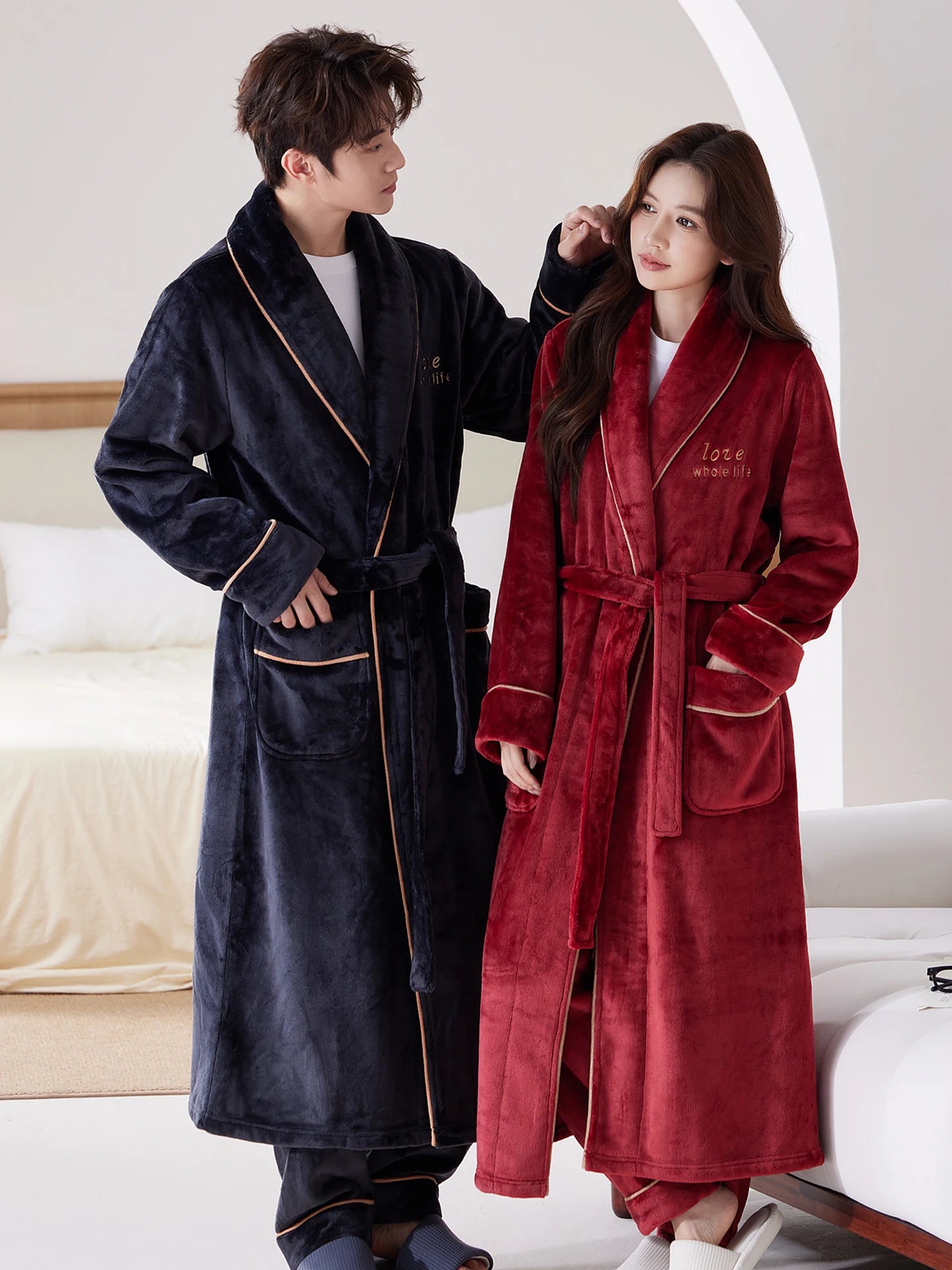 Thiened Long Coral Fce Pajamas Women's Spwear Winter Home Clothes Couple Batobes Men's plus Size Flannel Gown