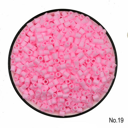 Fuse Beads Kit, 600pcs 5mm Iron Beads Set for Kids, DIY Art Craft Toys Iron Beads,  Christmas Birthday Gift for Boys and Girls