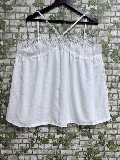 2026 New Summer Sexy Lace Splice V-Neck Tank Top Breathable Slim Fit Cami Tops Holiday Party Base Layer
