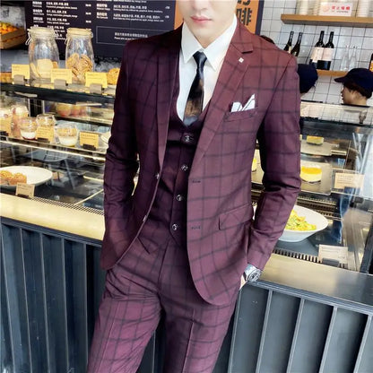 2023 Men's British Fashion Three-piece Set Slim Fit Suit Vest Trousers Ensemble Handsome Trendy All-in-one Banquet Blaze