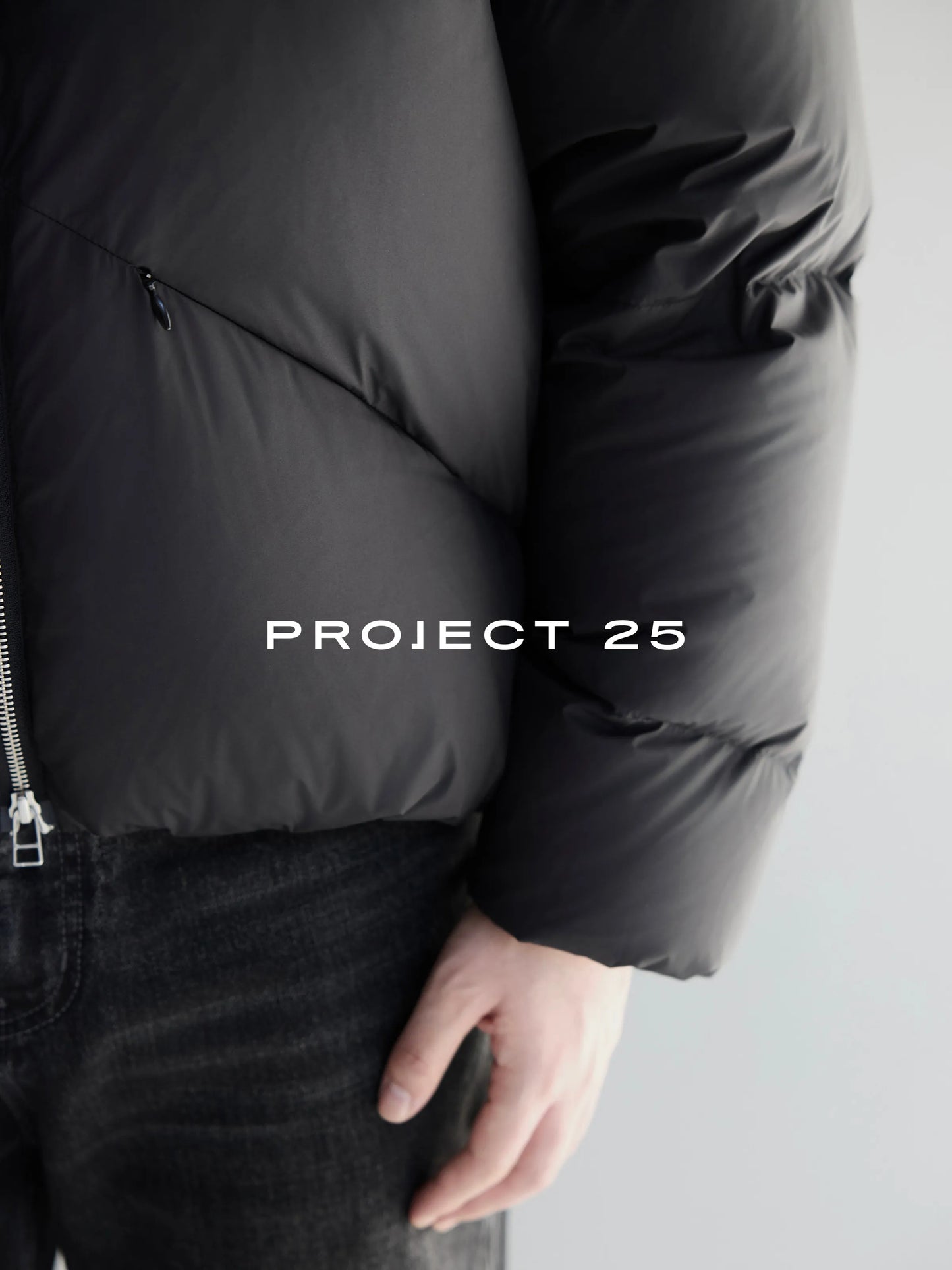 PROJECT 25 Men's Lightweight 90% White Duck Down Jacket 3-Defense Heat Storage Warmth Loose Stand Collar Short Down Coat