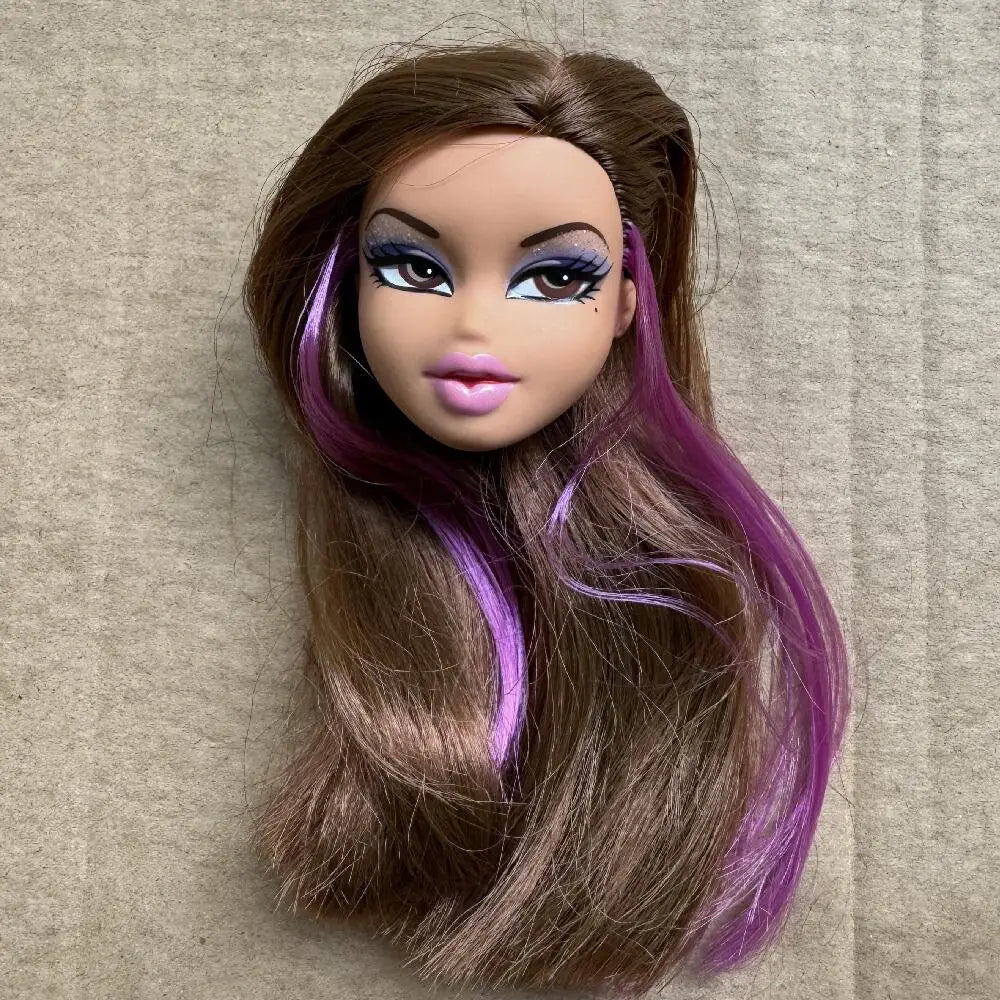 2001 Version Rare Face Doll Heads Classical Sexy Mouth White Brown Skin Colorful Hair Girls Boys Doll Parts For Collectors