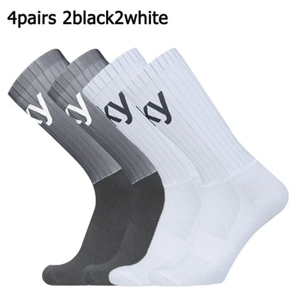 Summer 4 pairs of breathable black and white bicycle socks  anti slip silicone professional outdoor sports running socks