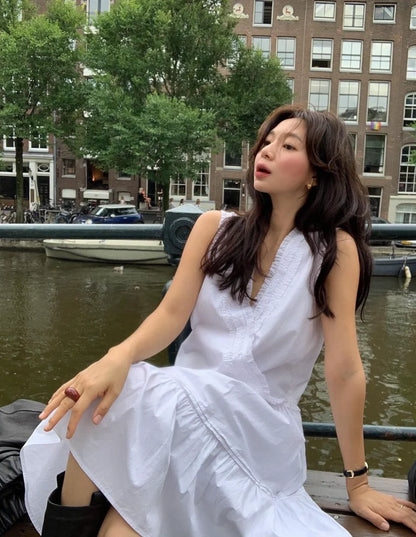 FARVEV Women's Casual Gored Skirt Dress V-neck Sleeveless Pleated Waist-cinched Midi Dress Cotton Spring Autumn Winter