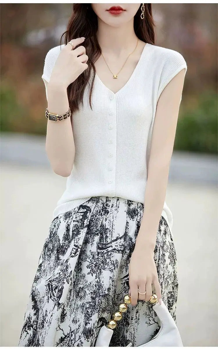 Women's Clothing New Fashion V-neck Knit Tops Summer Casual All-match Thin Sleeveless Tanks Lady Solid Single-breasted Cardigan