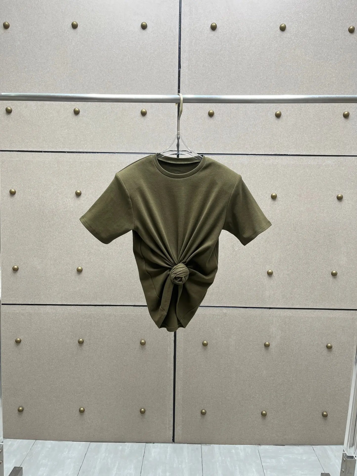 Dark grey simple pleated slim fit women's top,Y2K knot-twist sleeveless vest 2026 summer new model Woman clothes