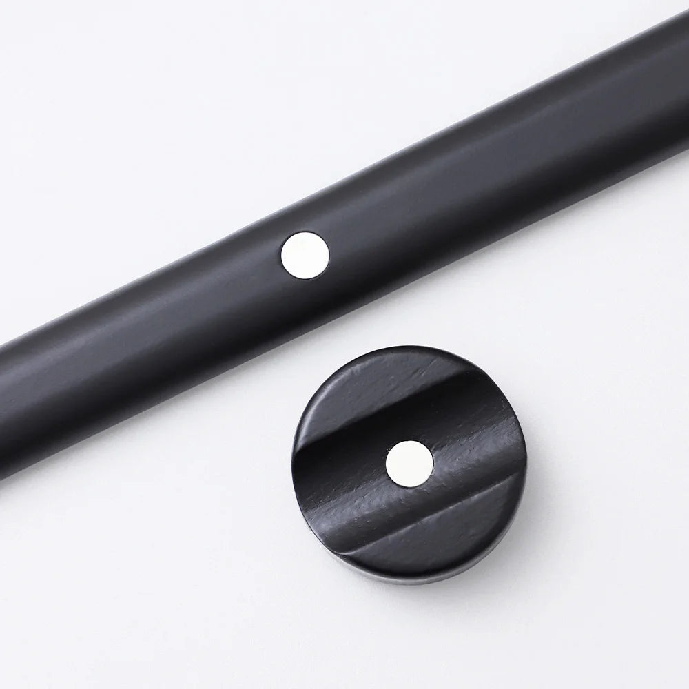3 Colors Optional 75cm Extended Beech Wood Shoe Horn Magnetic Wall Storage Long Handle, No-Bend Home Shoe Puller for All Seasons