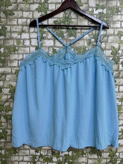 2026 New Summer Sexy Lace Splice V-Neck Tank Top Breathable Slim Fit Cami Tops Holiday Party Base Layer