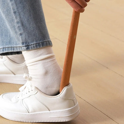 Useful 30/55cm Magnetic Shoehorn Wooden Handle No-Bend Shoe Puller Flexible Long shoe Lifter for Elderly, Pregnant Women