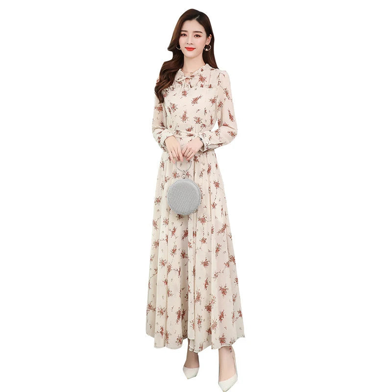Fashionable new women's dress, chiffon long sleeve, Korean style floral print, new autumn and winter product, large hem, slimmin