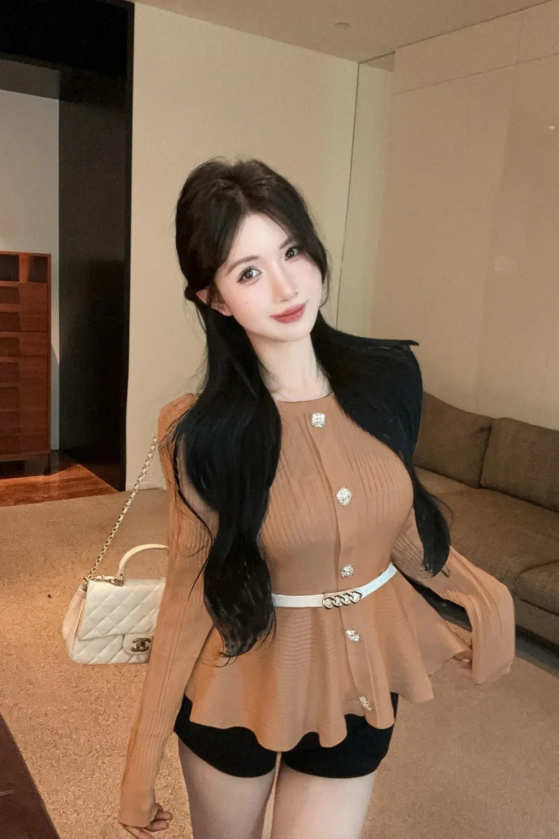 Elegant Single-Button Knitted Sweater Women Early Autumn New High-End Pleated Waist-Cinching Slimming Top French Style