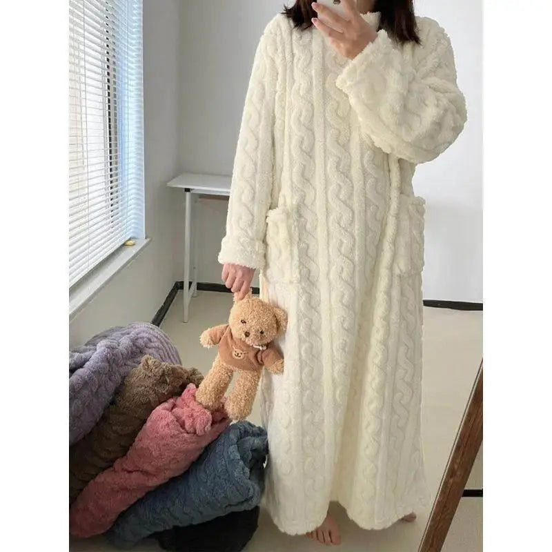 Winter New Long Warm Coral Fleece Home Sleepwear Robe for Women Walking Blanket Style Loose Fit with Pockets Sleep Dress