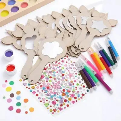 1Set Unpainted Wooden Unicorn Mirror Kit Kids Handheld Craft Set Natural Wood DIY Painting Activity Snowflake Mud Pearl Clay