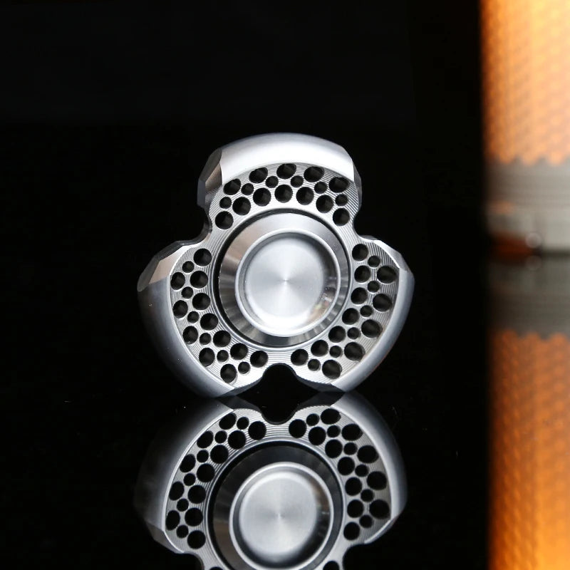 Stainless Steel EDC Fidget Spinner - Handheld Rotator for ADHD Anxiety Relief, Adult Metal  Fidget Spinner ﻿