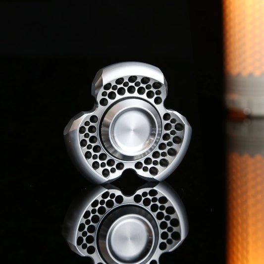 Stainless Steel EDC Fidget Spinner - Handheld Rotator for ADHD Anxiety Relief, Adult Metal  Fidget Spinner ﻿