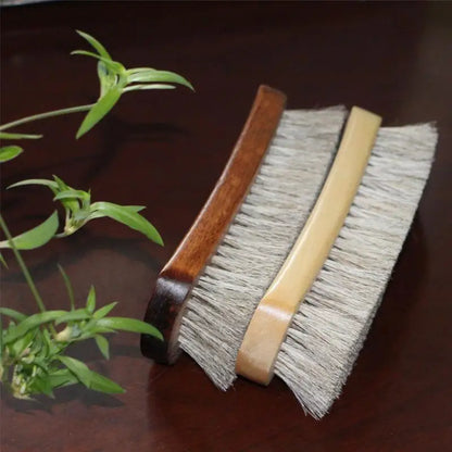 Large Size Soft Bristle  Hair Brush for Polishing And Oil Application on Leather Shoes Wooden Handle Shoe Cleaning Brush
