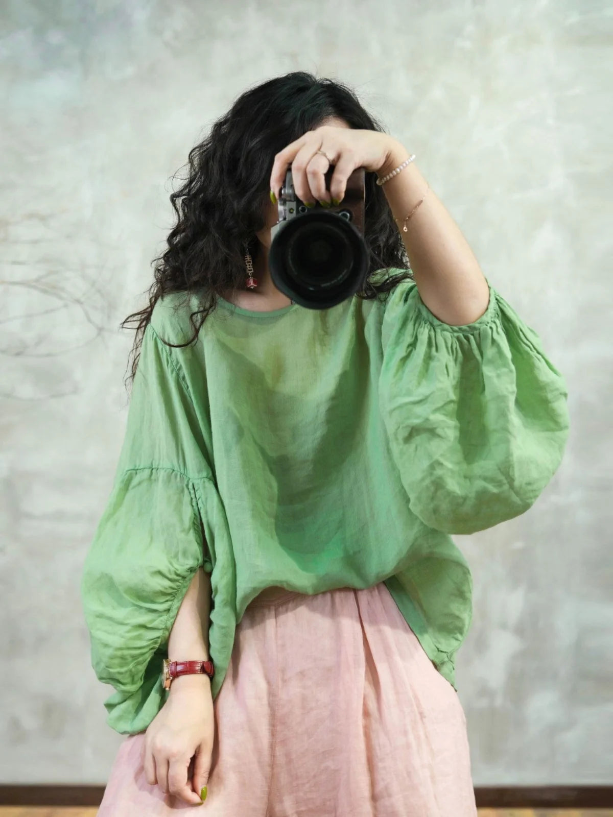 Elegant round Neck Lantern Sleeve Shirt Women's Casual Slimming Cotton Linen Fashionable Top High-End Brand New Style