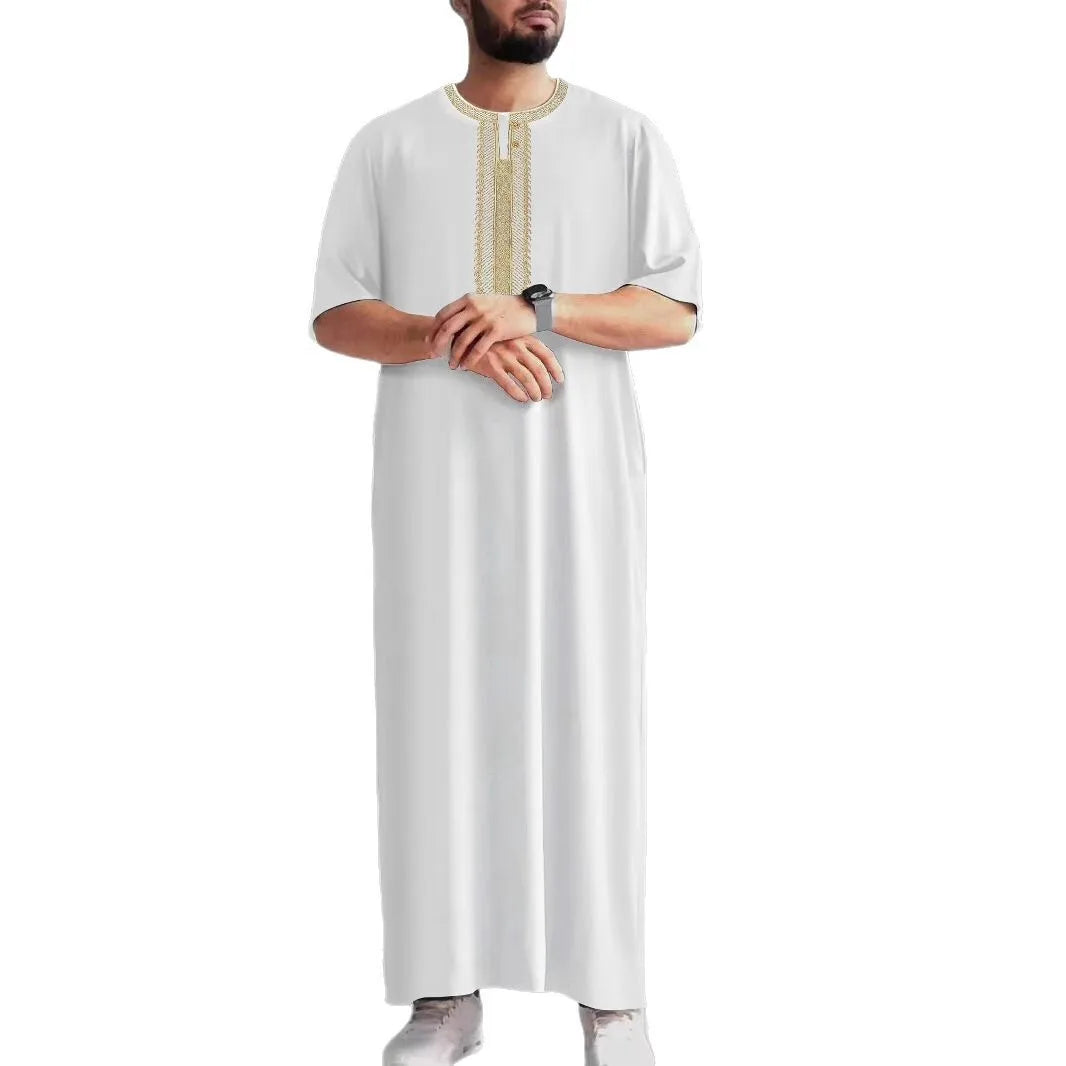2026 New Embroidered Men's Apparel With Side Pockets Retro 2026 Muslim Long Dress Robe Abaya Ramadan Dubai Luxury Islam Elegant
