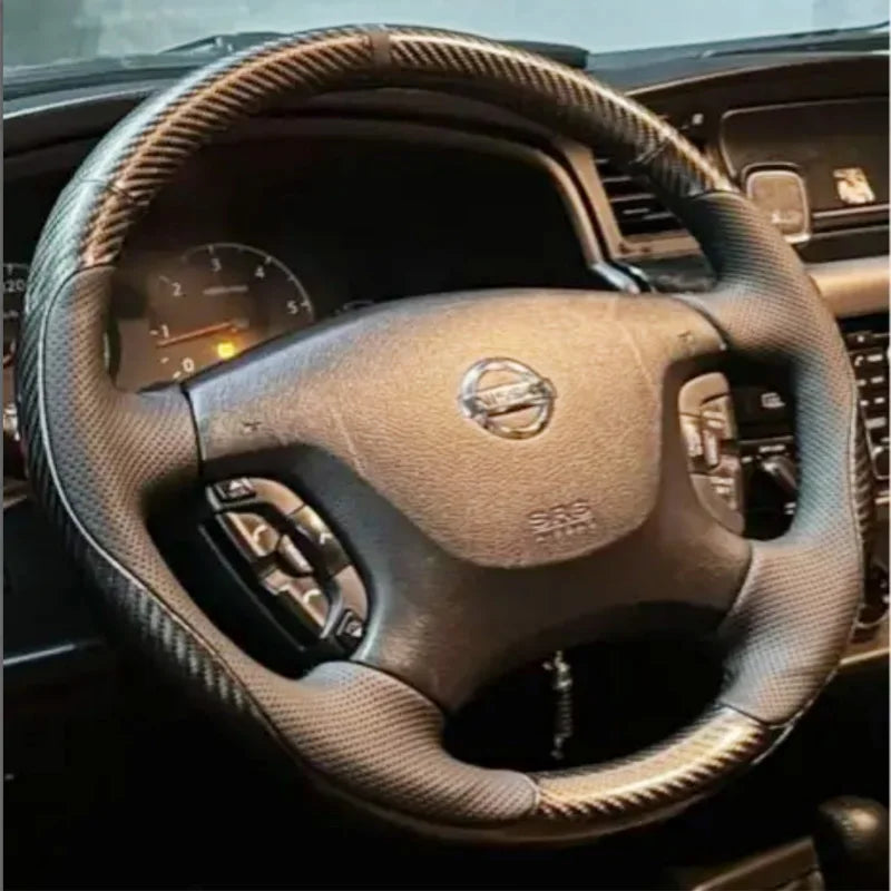 Customized Hole-punch Wear-resistant Car Steering Wheel Cover for Nissan Patrol Y61 Black Genuine Leather Car Accessories