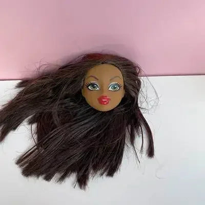Beautiful Bratzdoll Makeup Doll Girls Love Cute Dolls head plastic head