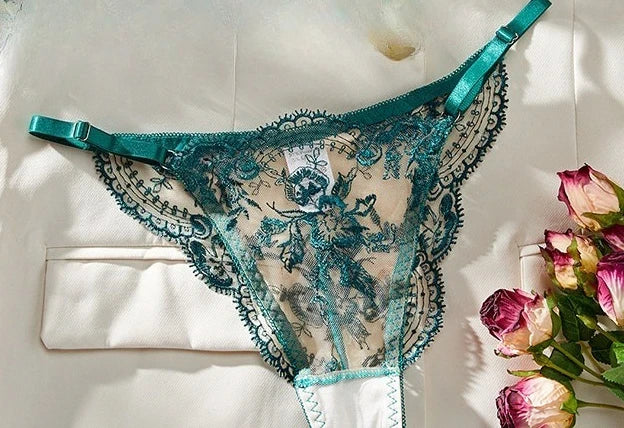 Floral Embroidery Transparent Lingerie Underwire Gather Ultra Thin Cup Sheer Bra Brief Set Pure Desire Women Intimate Nightwear