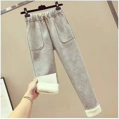 Thickened Lamb Velvet Set Women's Autumn Winter New Embroidery Sweatshirt Woolen Wide Leg Pants Two Piece Set Casual Style