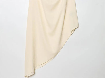 Women's Top 2026 Spring New Style Ivory Halter Neck Asymmetrical Hem Simple Sexy Backless Top Elegant and Stylish Personality