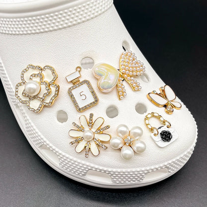 1pcs Metal Shoe Charms Flowers Butterfly Shoe Decorations Perfume Bow Tie White Sandals Pins for Women Girls Favor Gifts