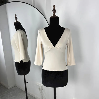 Tossy Summer V-Neck Sexy T-Shirts Top Women Patchwork Casual Solid Slim Commute Y2k Top Pullover Female Backless Tee Top 2026