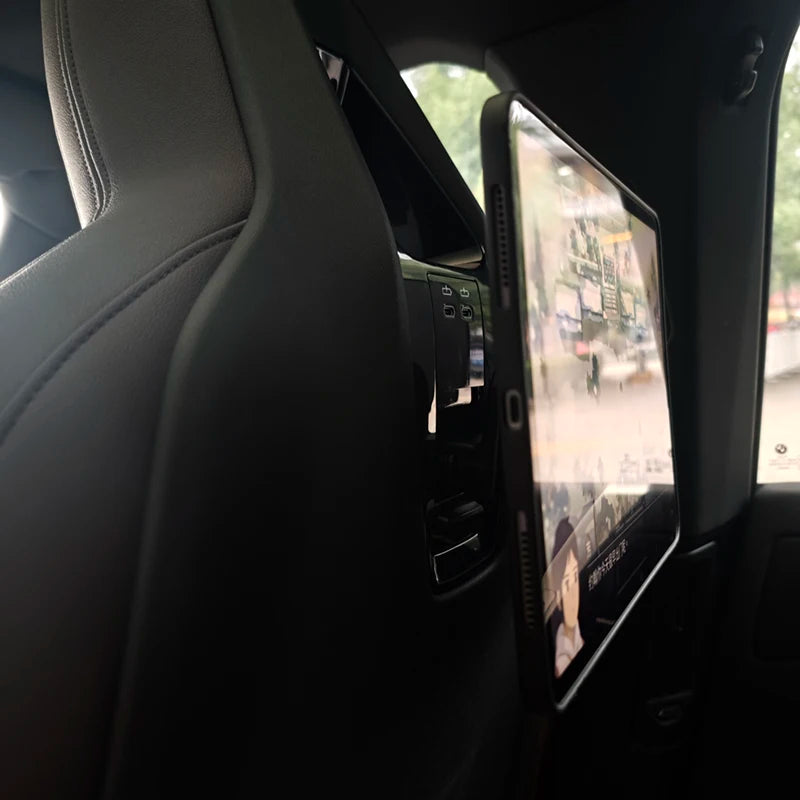 For BMW X7 X6 X5 X3 I5 I7 IX 2023 2024 2025 Car Wireless Charger Seat Pad Phone Magnetic LED Holder Stand Trim Accessories