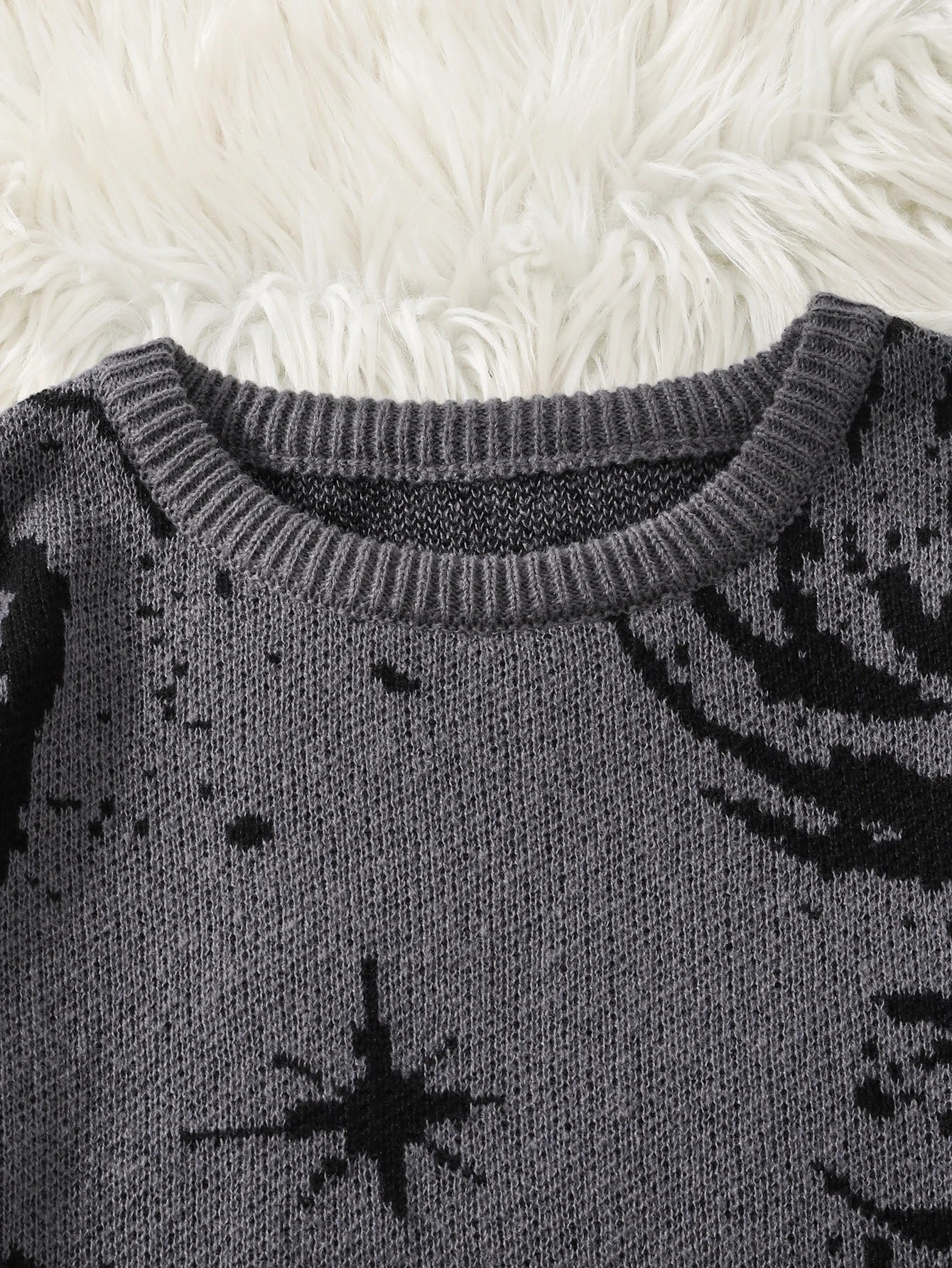 Men's Autumn and Winter Street Style Ripped Abstract Starry Sky Pattern Pullover Sweater, Casual Crew Neck Knit Men's Pullover, Regular Fit, Suitable for Autumn and Winter Seasons
