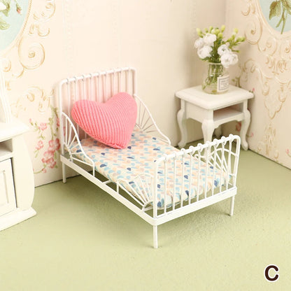 1:12 Dollhouse Mini Single/Double Bed Home Bedroom Furniture Toy Gift Living Room Furniture Model Beautiful Handmade Iron Toy