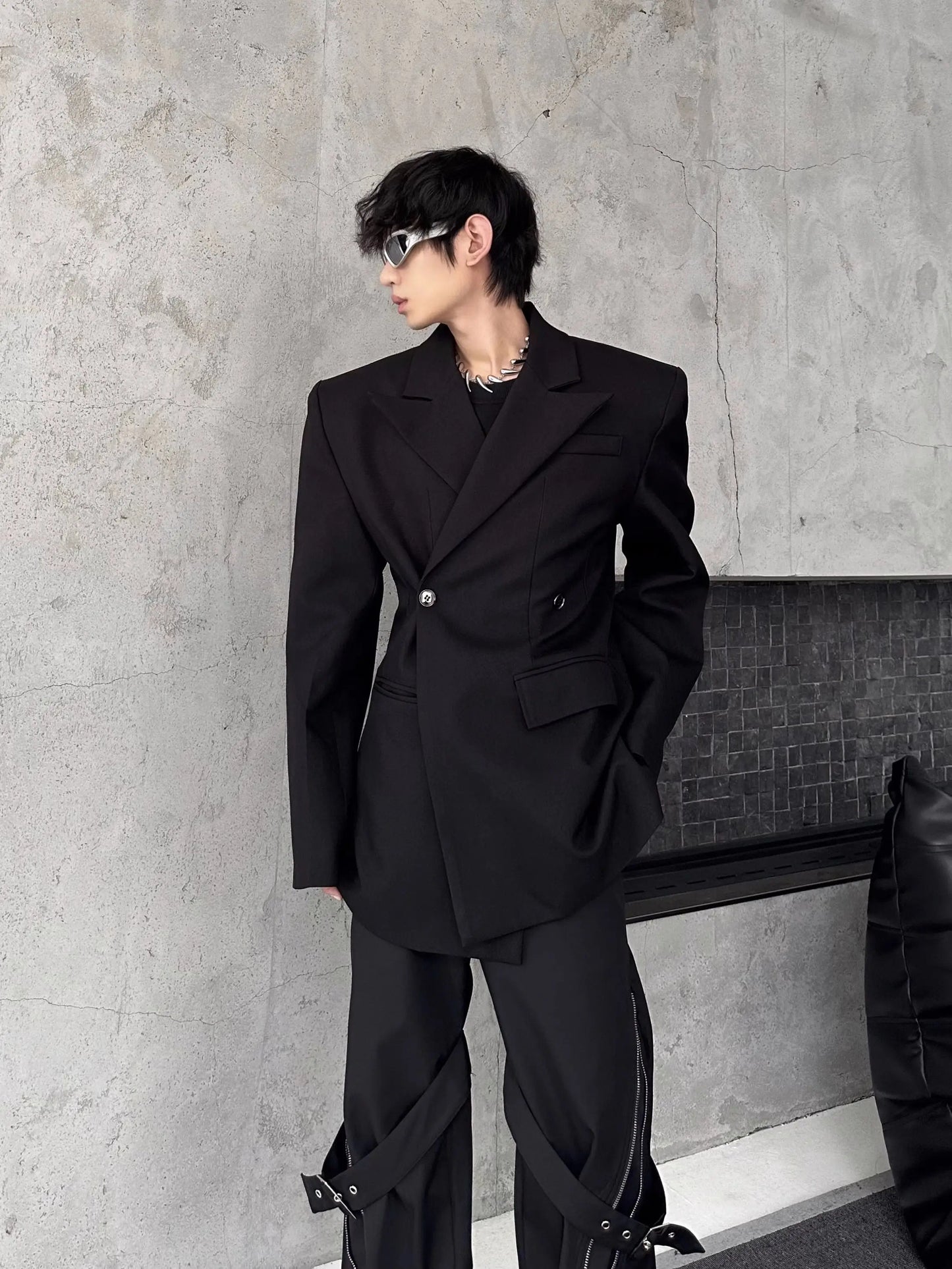Cleanfit Tailored Shoulder Pad Men's Suit Jacket Casual British Style Slim Fit Waist Cinching Coat  Hair Stylist Tren...