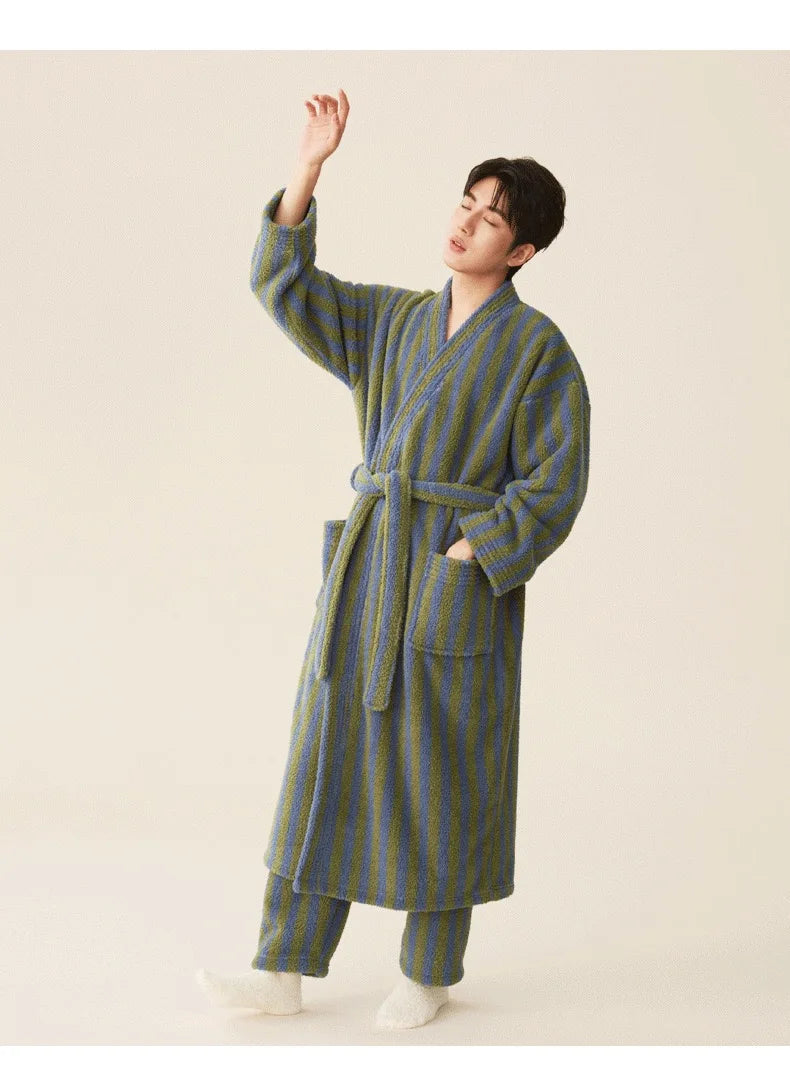 Thickened Extended Winter Warm Couple Sleep Robe Ladies Sleepwear New Style Non Shedding Lamb Velvet Absorbent Bath Robe Men's