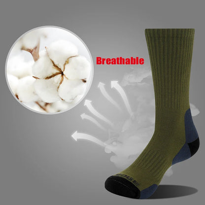 5 Pairs Men Hiking Socks Combed cotton Cushioned man Crew Socks Padded outdoor Jungle green army socks Size 37-44 Shipping free