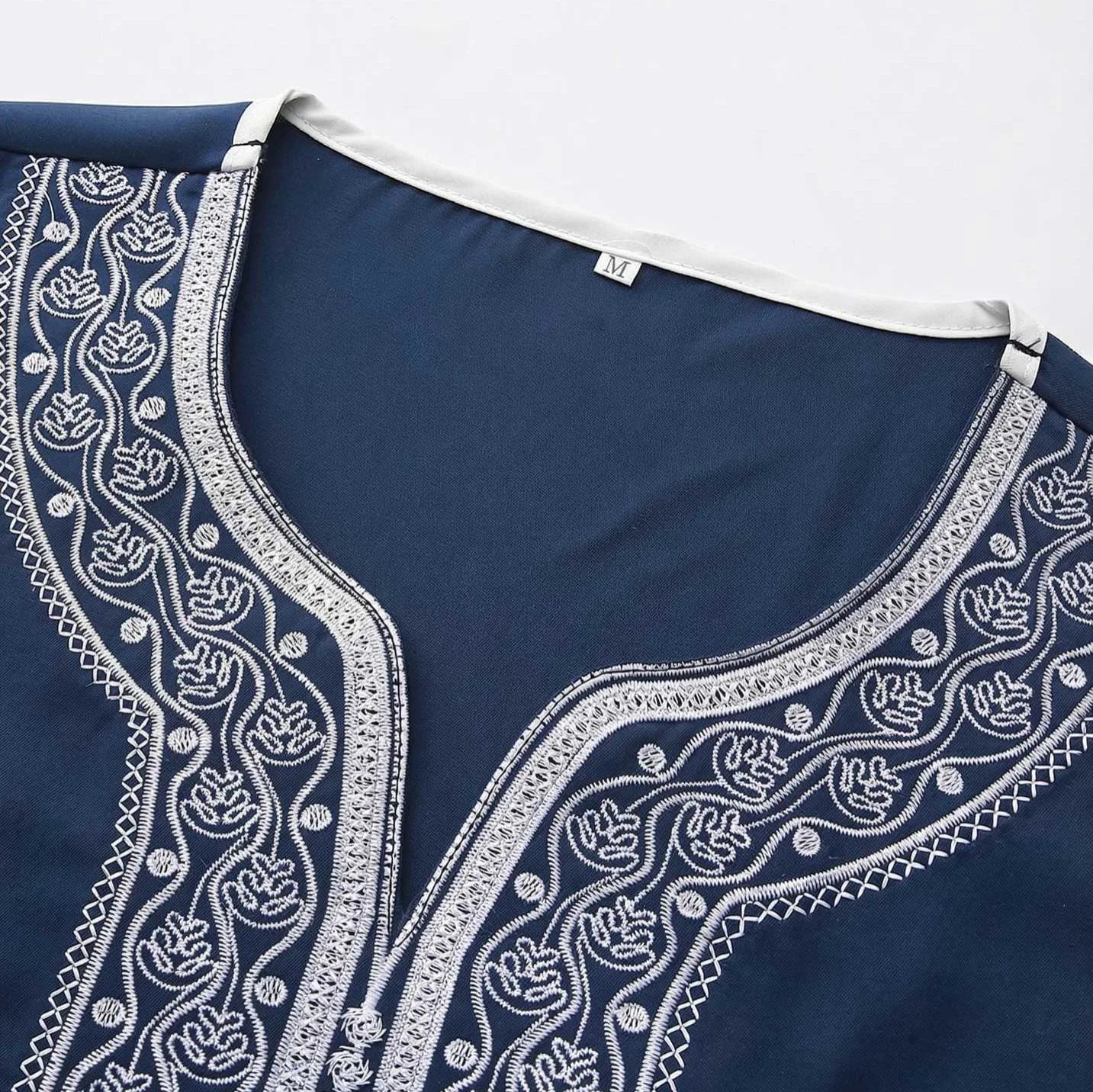 2026 Spring New Men's Loose Luxurious Embroidered Long-sleeve Ethnic Clothing With Three-quarter Sleeves Islam Elegant