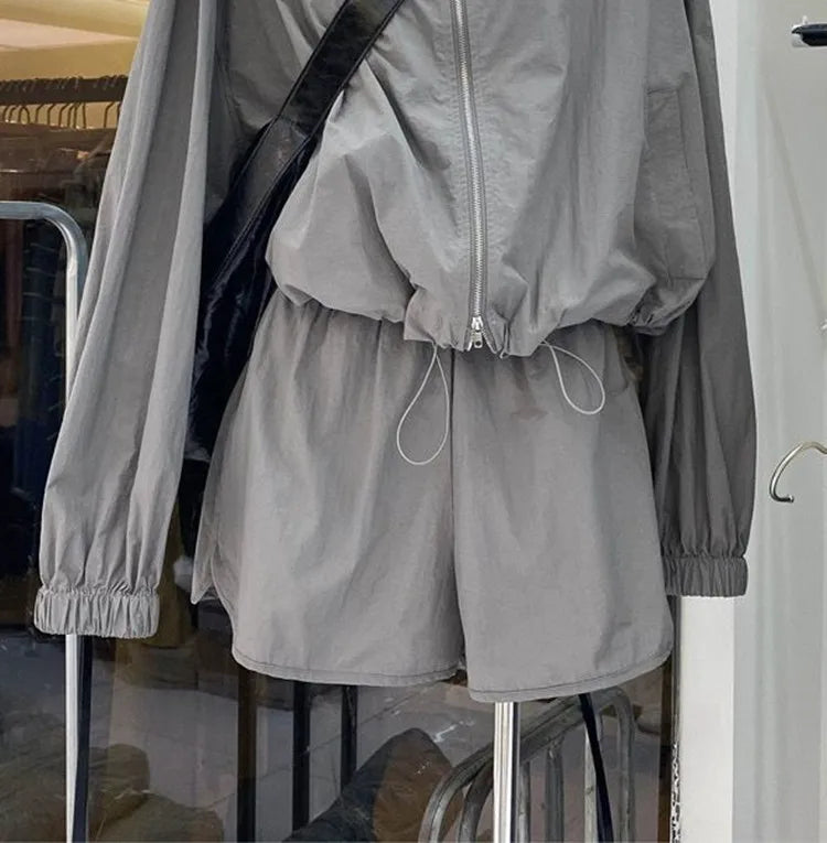 Summer Lightweight Casual Sportswear Set for Women with Stand Collar Drawstring Jacket And Wide Leg Shorts Two Piece Suit
