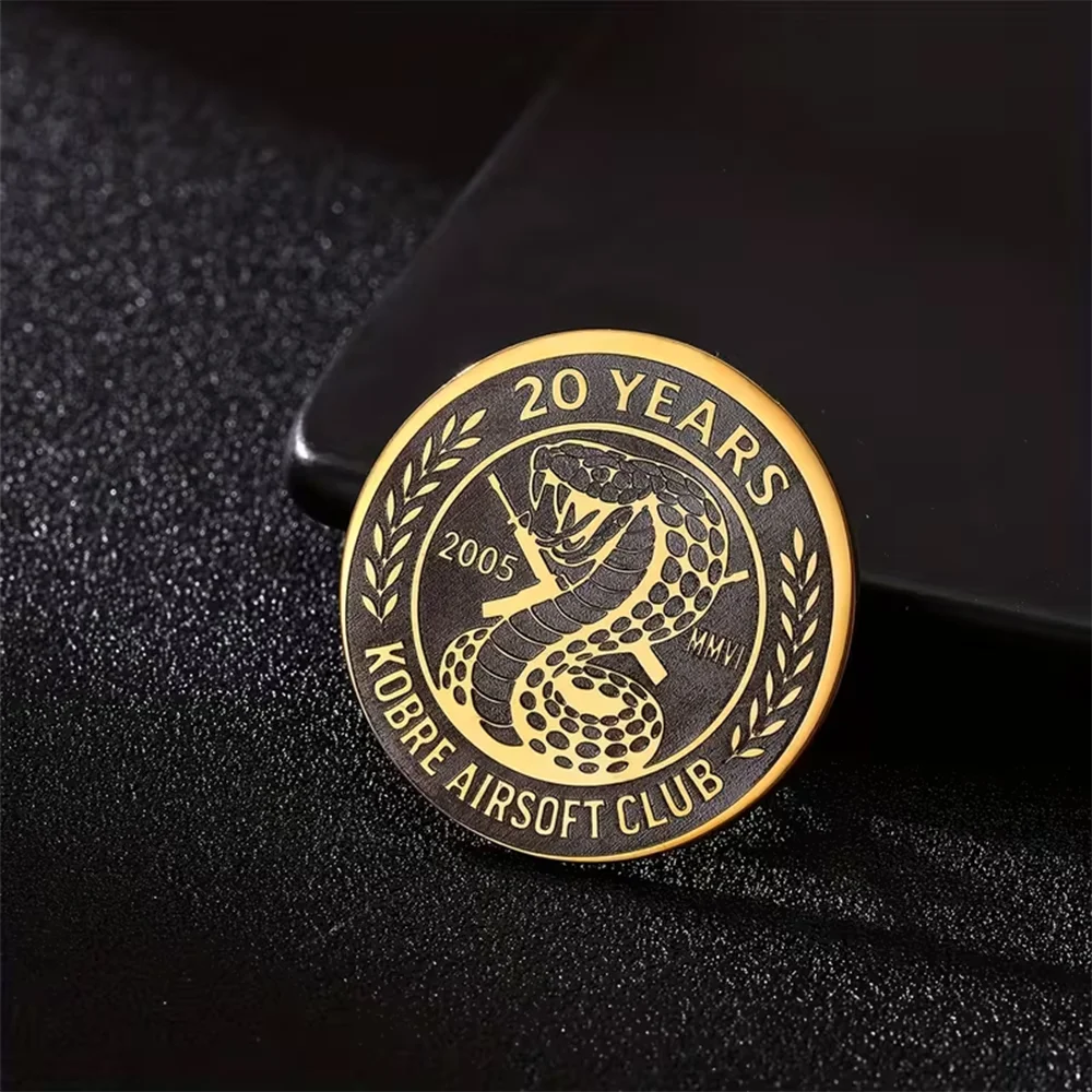 Custom Carving Brooch Women Men Personalized Company Logo Employee Brooches Stainless Steel Badge Drawings Jewelry Birthday Gift