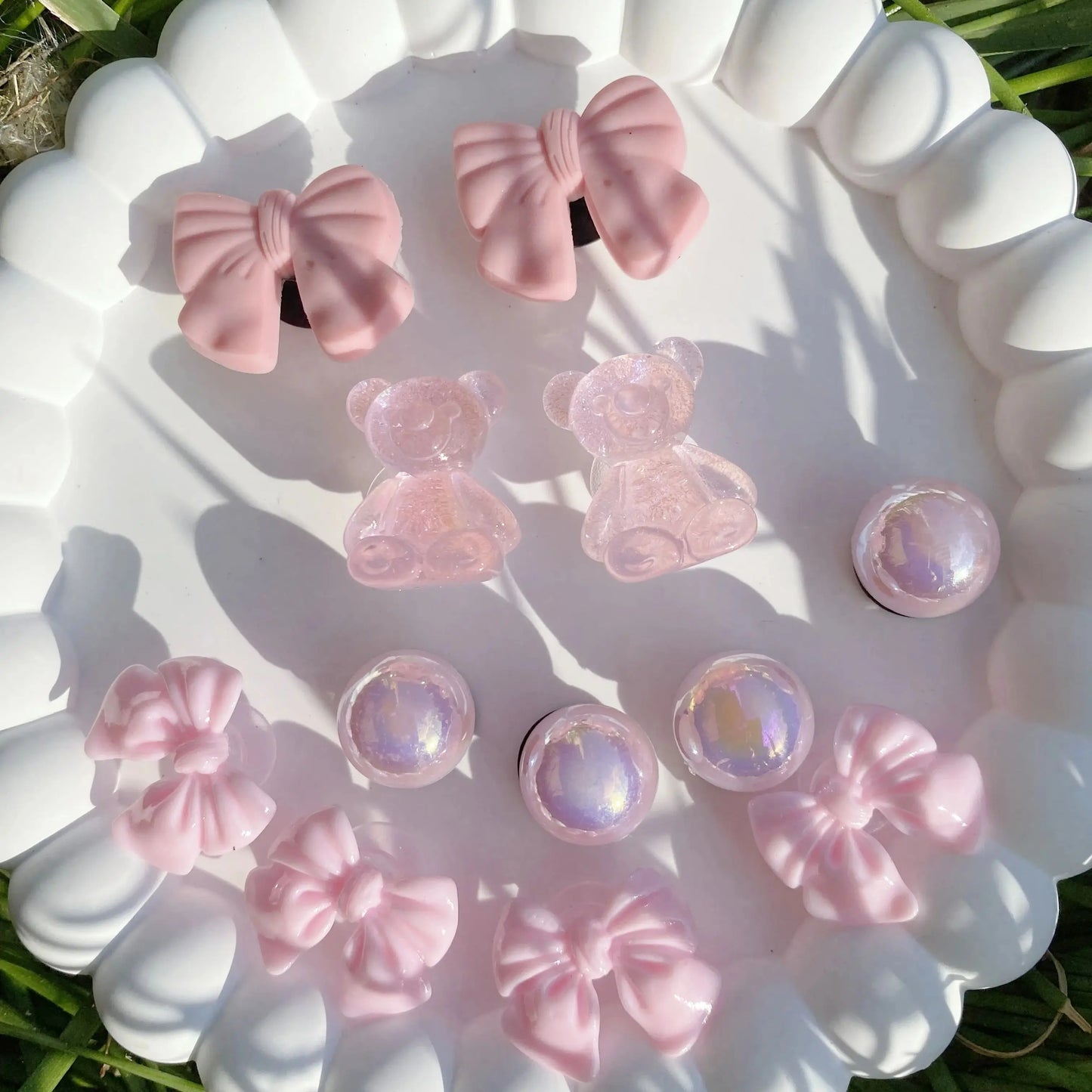12 pieces of shoe decoration pink series (bow tie bear, pink butterfly ABS pearl) accessories - easy to install removable DIY de