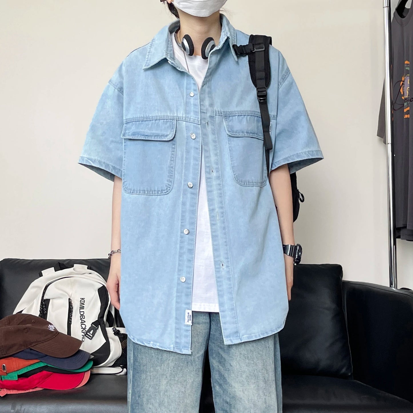 Workwear style denim short sleeved shirt with women's doubles pockets, loose and slimming  versatile daily top