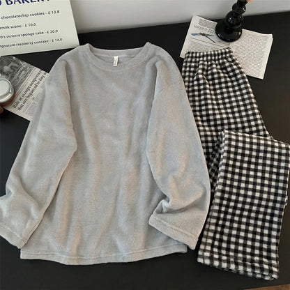 Men's Coral Fleece Pajamas Thickened Flannel Home Clothes Set Casual Loose Fit Autumn Winter Warm Sleepwear round Neck Sweats...