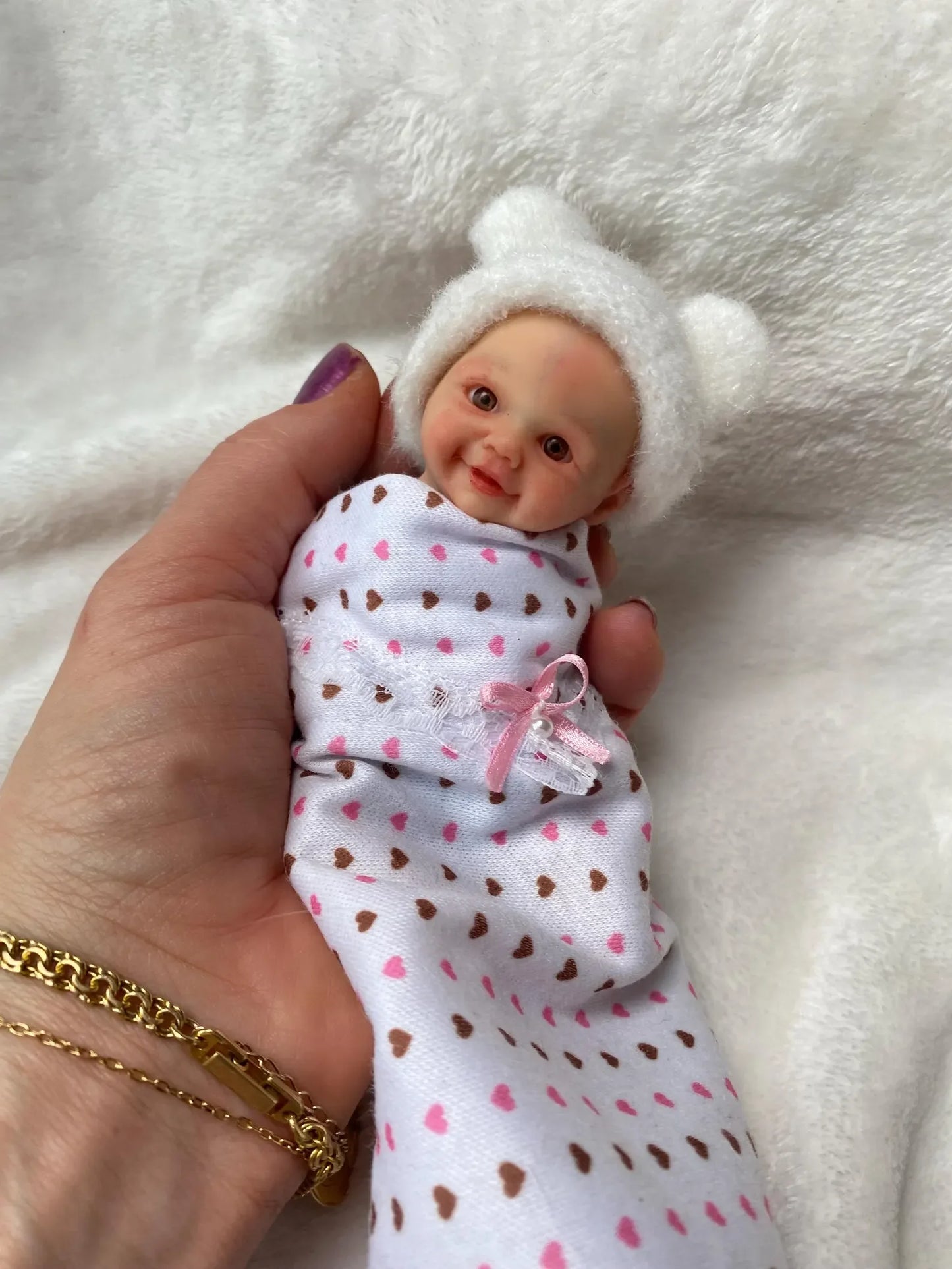 6 Inch Cuddly Mini Palm Silicone Bebe Reborn Girl & Boy Flexible Soft Touch Can Washable Lifelike Reborn Silicone Doll